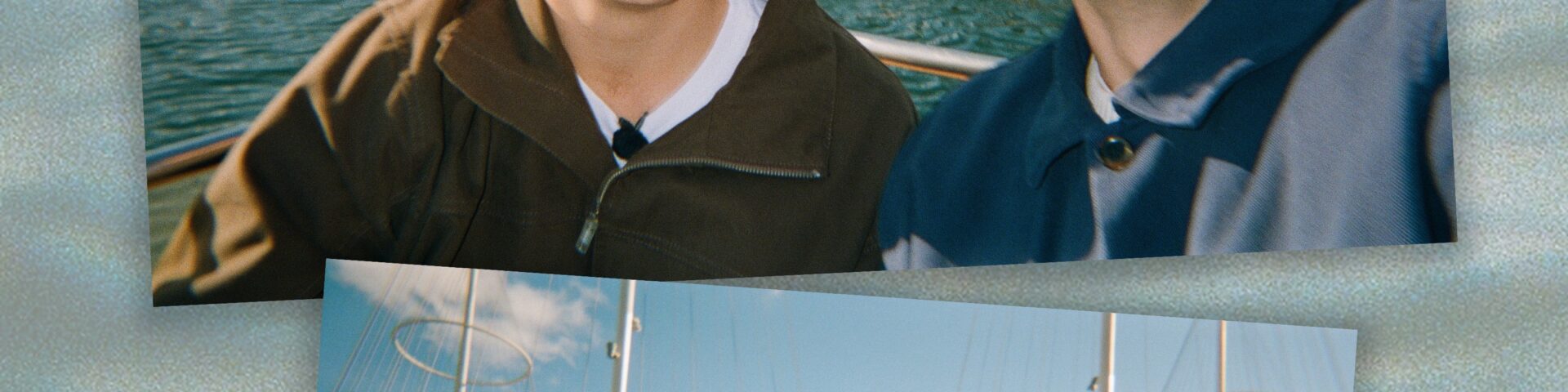 Kronprinz Christian lacht mit Benjamin Hav in einem Film-Selfie am Hafen von Kopenhagen, darunter die Ringbruecke Cirkelbroen - Photo: Kongehuset