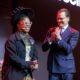 Prinz Daniel applaudiert der Fotografin Zanele Muholi bei der Verleihung des Hasselblad-Preises 2026 in Göteborg