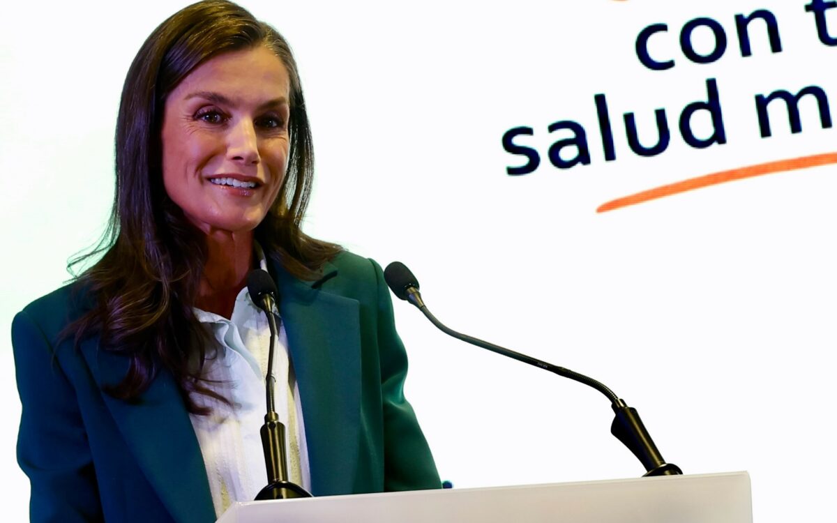 Königin Letizia von Spanien am Rednerpult beim Festakt zum Welttag der psychischen Gesundheit 2026 in Madrid.
